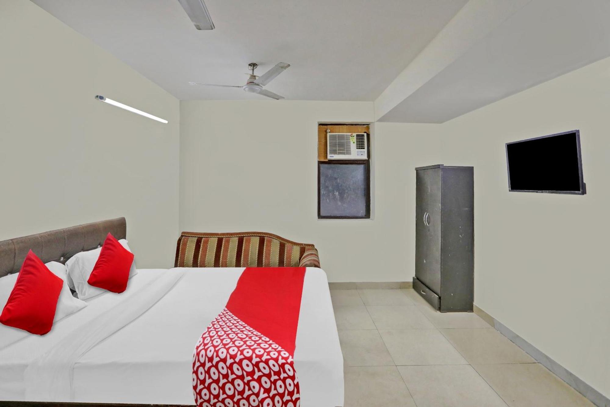 Hotel O Kalkaji Delhi New Delhi Exterior photo